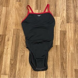 Never worn speedo Endurance+ Swimsuit